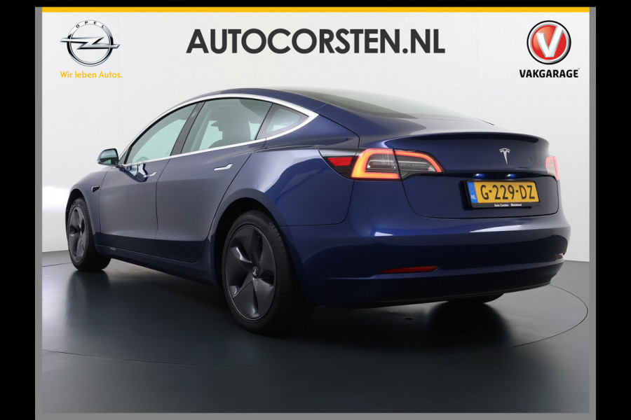 Tesla Model 3 RWD SR+ 325PK Lmv 18" AutoPilot FSD 2.5 Leder PanoDak Adaptive-Cruise Lmv Camera's Elektr.-Stuur+Stoelen+Spiegels+Geheugen+Easy- Navi LED Comfortstoelen ACC DAB Voorverwarmen interieur via App Keyless via Telefoonsleutel One-Pedal-Drive Origineel Nederlandse auto tot 11kw laden thuis! 1.584kg licht! Keurige auto!! 1000kg trekvermogen