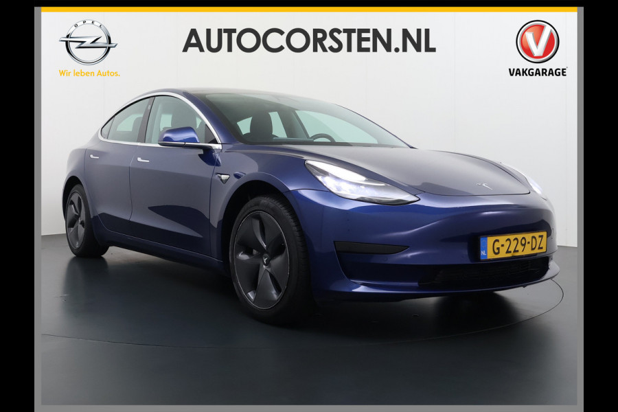 Tesla Model 3 RWD SR+ 325PK Lmv 18" AutoPilot FSD 2.5 Leder PanoDak Adaptive-Cruise Lmv Camera's Elektr.-Stuur+Stoelen+Spiegels+Geheugen+Easy- Navi LED Comfortstoelen ACC DAB Voorverwarmen interieur via App Keyless via Telefoonsleutel One-Pedal-Drive Origineel Nederlandse auto tot 11kw laden thuis! 1.584kg licht! Keurige auto!! 1000kg trekvermogen