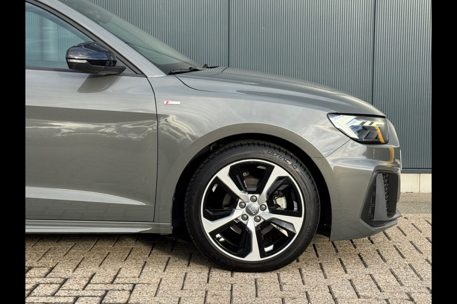 Audi A1 Sportback 30 TFSI S-Line * Carplay * Led * Climate Control * Virtual Cockpit