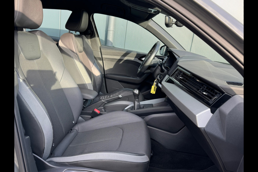 Audi A1 Sportback 30 TFSI S-Line * Carplay * Led * Climate Control * Virtual Cockpit