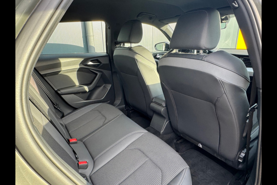 Audi A1 Sportback 30 TFSI S-Line * Carplay * Led * Climate Control * Virtual Cockpit