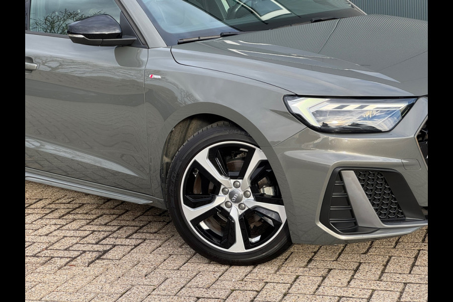 Audi A1 Sportback 30 TFSI S-Line * Carplay * Led * Climate Control * Virtual Cockpit