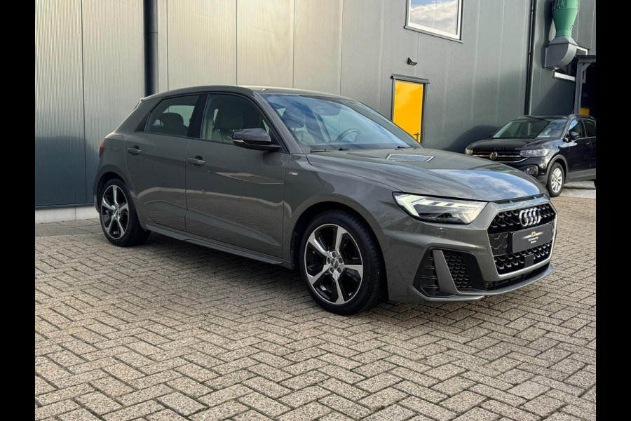 Audi A1 Sportback 30 TFSI S-Line * Carplay * Led * Climate Control * Virtual Cockpit