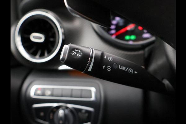 Mercedes-Benz V-Klasse 300d 239 PK AMG SPORT D.C. XL + BURMESTER | LUCHTVERING | STOELVENT.| STANDKACHEL | DISTRONIC+ | 2 ELEKTR. SCHUIFDEUREN