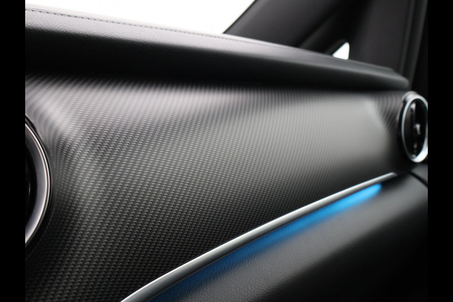 Mercedes-Benz V-Klasse 300d 239 PK AMG SPORT D.C. XL + BURMESTER | LUCHTVERING | STOELVENT.| STANDKACHEL | DISTRONIC+ | 2 ELEKTR. SCHUIFDEUREN