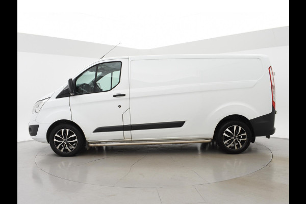 Ford Transit Custom 290 2.0 TDCI 130 PK L2H1 TREND + 2650 KG TREKHAAK / CAMERA / 17 INCH LMV