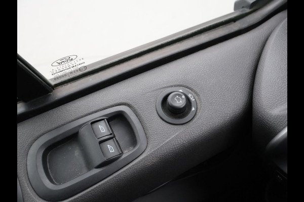 Ford Transit Custom 290 2.0 TDCI 130 PK L2H1 TREND + 2650 KG TREKHAAK / CAMERA / 17 INCH LMV