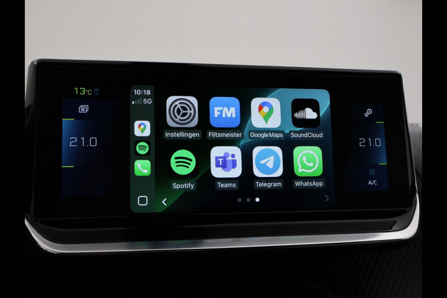 Peugeot e-2008 EV GT PACK 50 kWh + ADAPTIVE CRUISE | APPLE CARPLAY | SFEERVERLICHTING