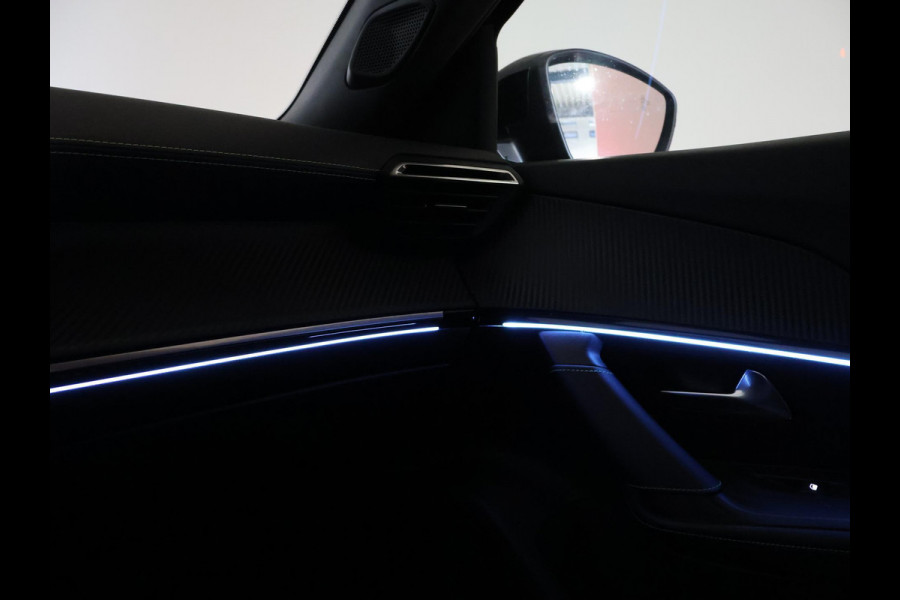 Peugeot e-2008 EV GT PACK 50 kWh + ADAPTIVE CRUISE | APPLE CARPLAY | SFEERVERLICHTING