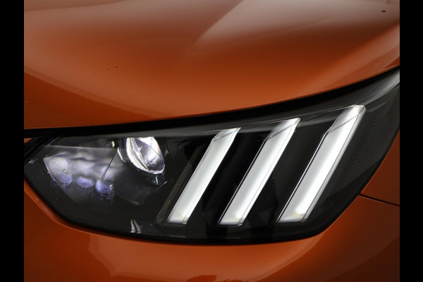 Peugeot e-2008 EV GT PACK 50 kWh + ADAPTIVE CRUISE | APPLE CARPLAY | SFEERVERLICHTING