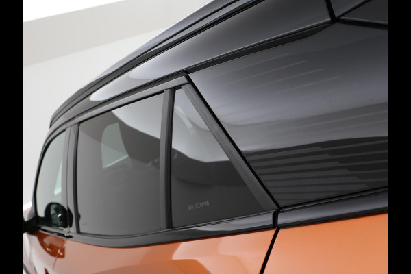 Peugeot e-2008 EV GT PACK 50 kWh + ADAPTIVE CRUISE | APPLE CARPLAY | SFEERVERLICHTING