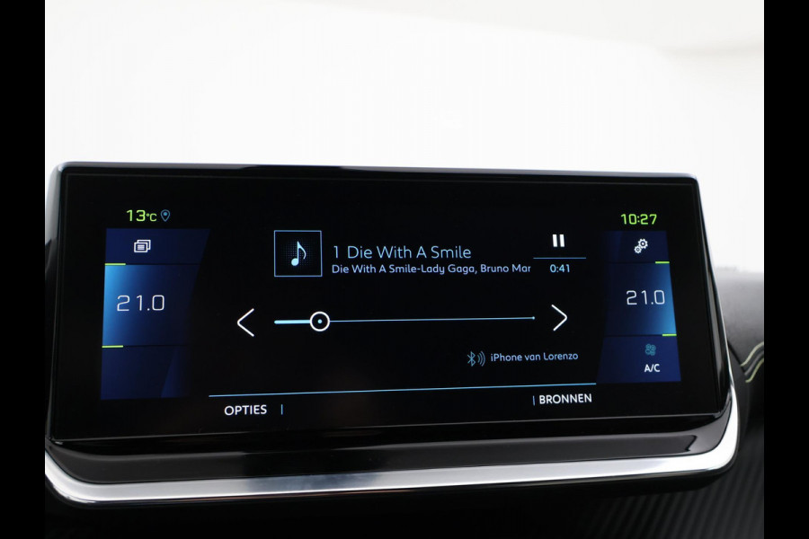 Peugeot e-2008 EV GT PACK 50 kWh + ADAPTIVE CRUISE | APPLE CARPLAY | SFEERVERLICHTING