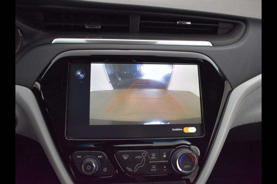 Opel Ampera-E LAUNCH EXECUTIVE 60 KWH *INCL. BTW* + ADAPTIVE CRUISE / APPLE CARPLAY / BOSE / CAMERA / DAB