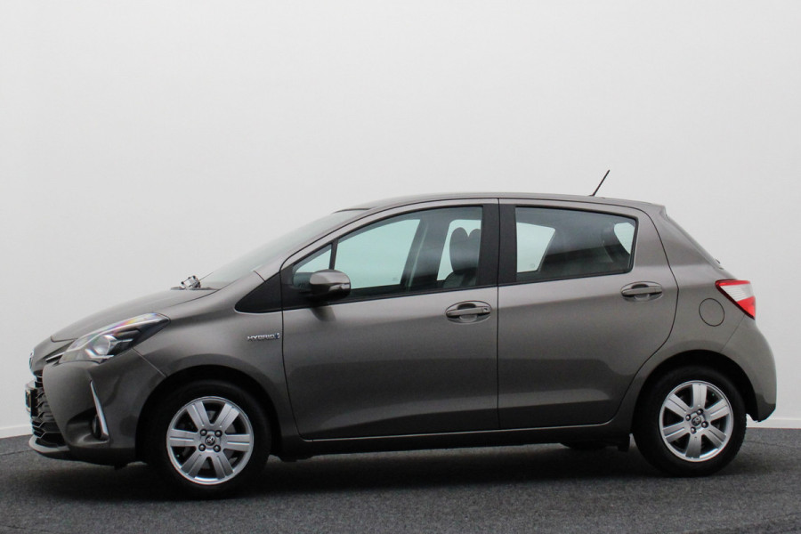 Toyota Yaris 1.5 Hybrid Executive Camera, Stoelverwarming, Climate, Bluetooth, Rijstrooksensor