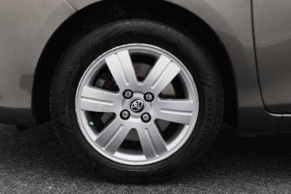 Toyota Yaris 1.5 Hybrid Executive Camera, Stoelverwarming, Climate, Bluetooth, Rijstrooksensor