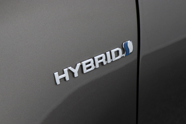 Toyota Yaris 1.5 Hybrid Executive Camera, Stoelverwarming, Climate, Bluetooth, Rijstrooksensor