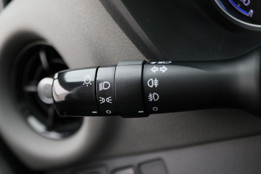 Toyota Yaris 1.5 Hybrid Executive Camera, Stoelverwarming, Climate, Bluetooth, Rijstrooksensor