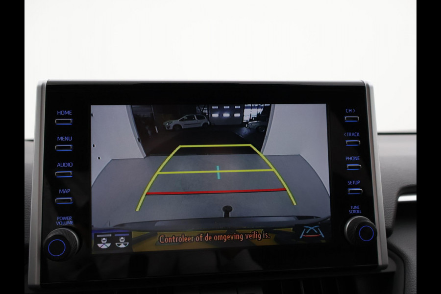 Toyota RAV4 2.5 PLUG-IN PHEV HYBRID AWD 4WD 306 PK + TREKHAAK | STOELVERW. | CAMERA | LED | APPLE CARPLAY | 18 INCH
