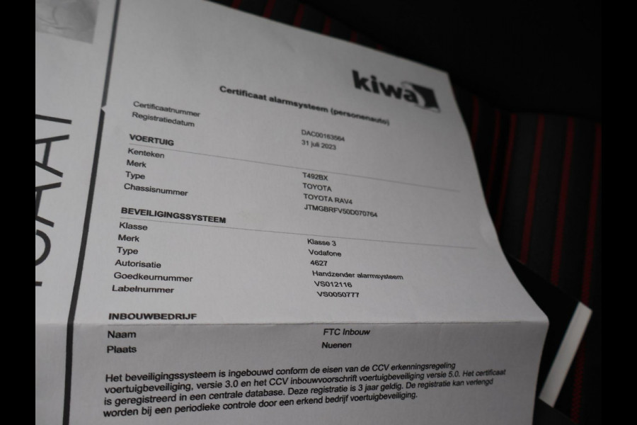 Toyota RAV4 2.5 PLUG-IN PHEV HYBRID AWD 4WD 306 PK + TREKHAAK | STOELVERW. | CAMERA | LED | APPLE CARPLAY | 18 INCH