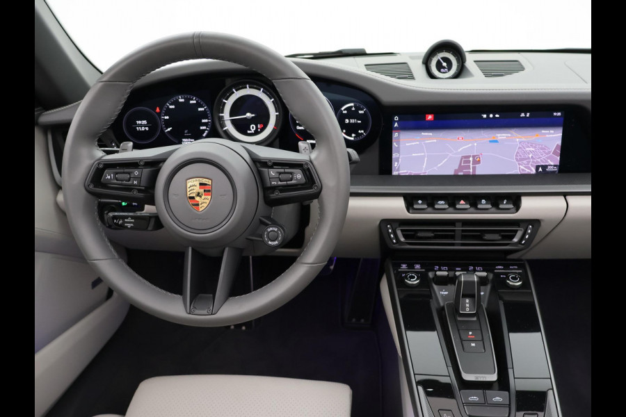 Porsche 911 TARGA 4S 3.0 992 ORIG. NL *17.979 KM* + SPORTUITLAAT / SFEERVERLICHTING / 360 CAMERA
