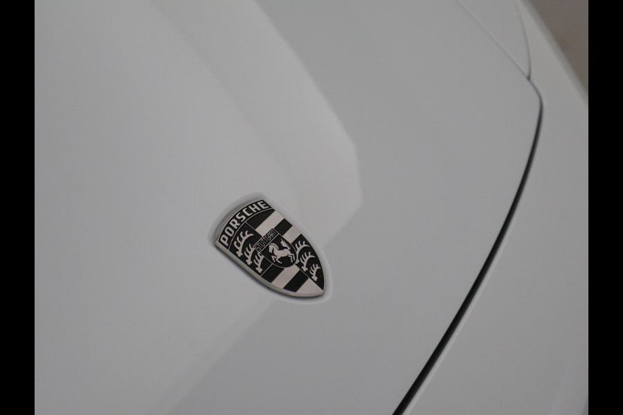 Porsche 911 TARGA 4S 3.0 992 ORIG. NL *17.979 KM* + SPORTUITLAAT / SFEERVERLICHTING / 360 CAMERA