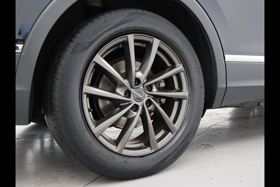 Volkswagen Tiguan 1.5 TSI + WEGKL. TREKHAAK | VIRTUAL COCKPIT | STUUR/STOELVERW. | CAMERA | ADAPTIVE CRUISE | MASSAGE