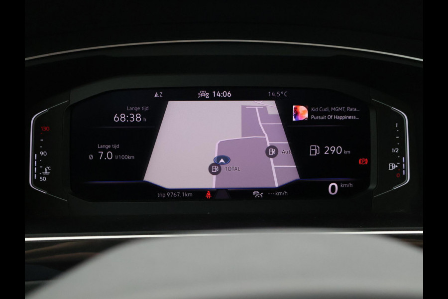 Volkswagen Tiguan 1.5 TSI + WEGKL. TREKHAAK | VIRTUAL COCKPIT | STUUR/STOELVERW. | CAMERA | ADAPTIVE CRUISE | MASSAGE