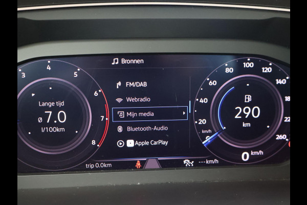 Volkswagen Tiguan 1.5 TSI + WEGKL. TREKHAAK | VIRTUAL COCKPIT | STUUR/STOELVERW. | CAMERA | ADAPTIVE CRUISE | MASSAGE