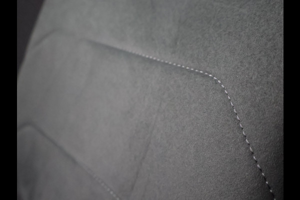 Volkswagen Tiguan 1.5 TSI + WEGKL. TREKHAAK | VIRTUAL COCKPIT | STUUR/STOELVERW. | CAMERA | ADAPTIVE CRUISE | MASSAGE