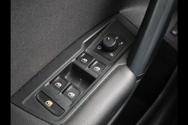 Volkswagen Tiguan 1.5 TSI + WEGKL. TREKHAAK | VIRTUAL COCKPIT | STUUR/STOELVERW. | CAMERA | ADAPTIVE CRUISE | MASSAGE