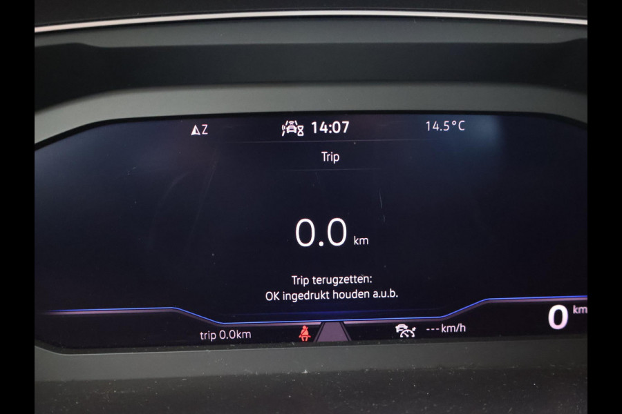 Volkswagen Tiguan 1.5 TSI + WEGKL. TREKHAAK | VIRTUAL COCKPIT | STUUR/STOELVERW. | CAMERA | ADAPTIVE CRUISE | MASSAGE