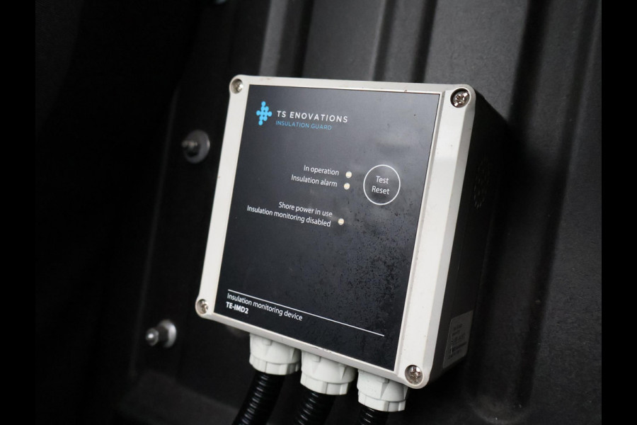 Peugeot Partner 1.5 BLUEHDI 100 PK PREMIUM + BOTT KAST | 230V OMVORMER | TREKHAAK | APPLE CARPLAY