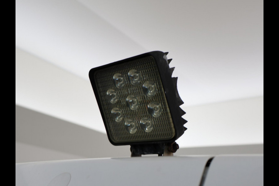 Peugeot Partner 1.5 BLUEHDI 100 PK PREMIUM + BOTT KAST | 230V OMVORMER | TREKHAAK | APPLE CARPLAY