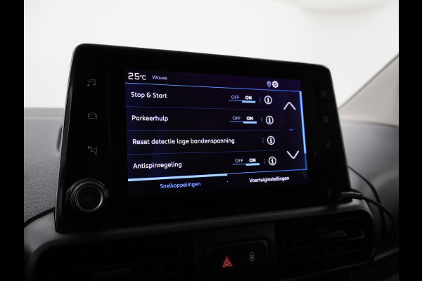 Peugeot Partner 1.5 BLUEHDI 100 PK PREMIUM + BOTT KAST | 230V OMVORMER | TREKHAAK | APPLE CARPLAY