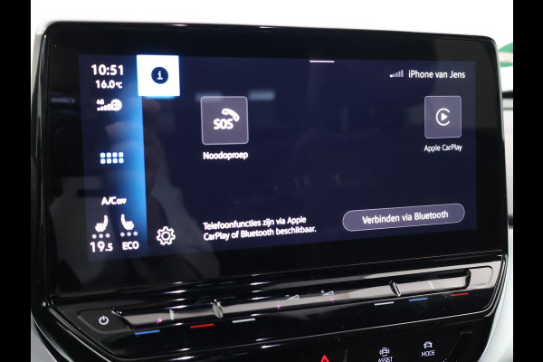 Volkswagen ID.4 First 77 kWh 1st EDITION + WEGKL. TREKHAAK | 20 INCH | CAMERA | STOELVERW. | APPLE CARPLAY
