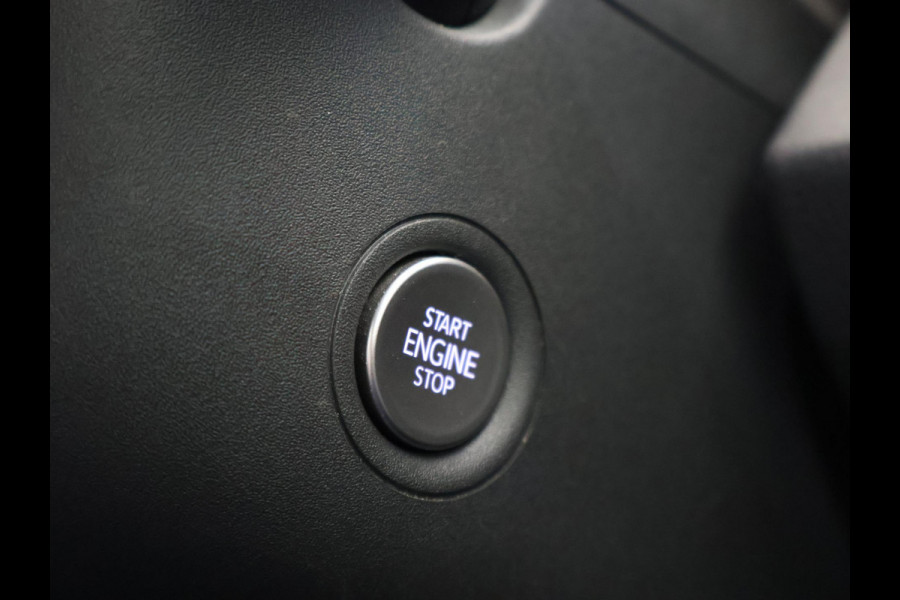 Volkswagen ID.4 First 77 kWh 1st EDITION + WEGKL. TREKHAAK | 20 INCH | CAMERA | STOELVERW. | APPLE CARPLAY