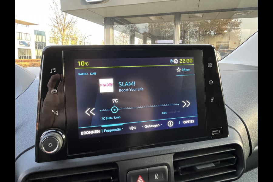 Peugeot e-Partner 136 L1 50 kWh 136pk Automaat | Actieradius 330 km WLTP | Pack Winter | Pack Visibilité | Pack Comfort Connect | Surround Rear Vision | etc. etc.