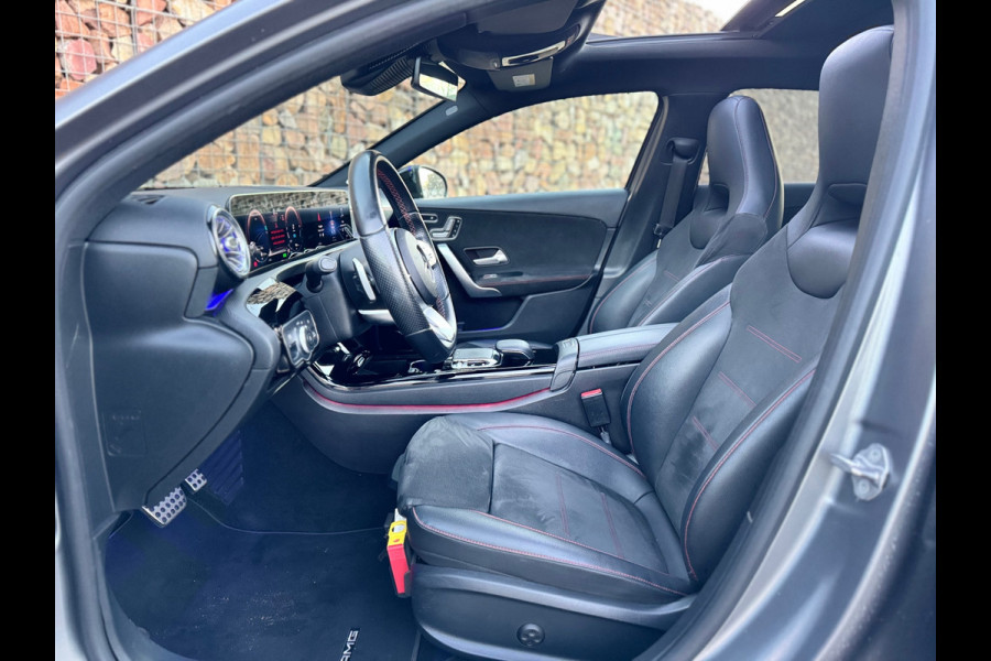 Mercedes-Benz A-Klasse 250 e AMG Pano 360 Camera