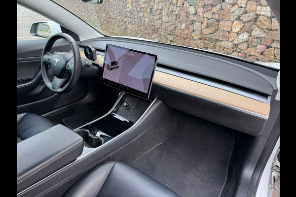 Tesla Model 3 Performance AWD 75 kWh 340kw Dual Motor