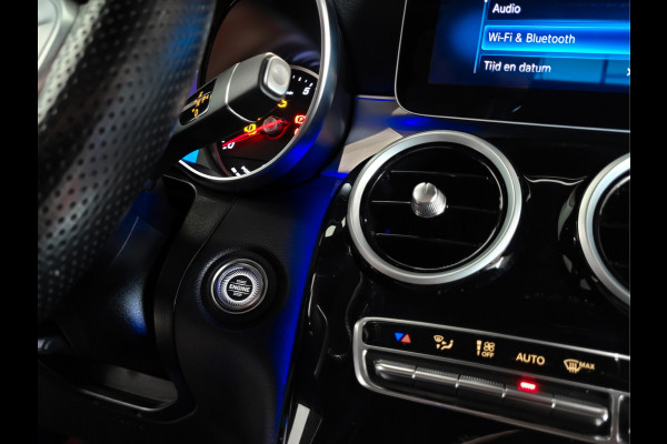 Mercedes-Benz GLC 200 4-M AMG Night|Panorama|20"|Trekhaak|MBUX|Spoorpakket|Sfeerverlichting|Treeplanken|New Service