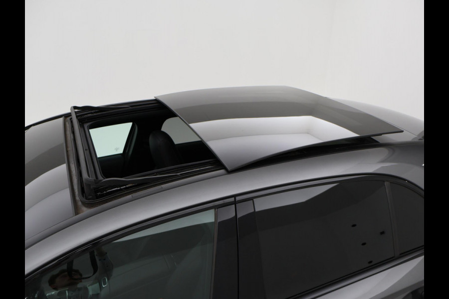 Mercedes-Benz A-Klasse 200 163 PK AUT. AMG NIGHT + PANORAMA | CAMERA | STOELVERW. | WIDESCREEN MBUX