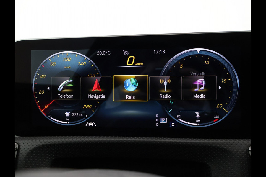 Mercedes-Benz A-Klasse 200 163 PK AUT. AMG NIGHT + PANORAMA | CAMERA | STOELVERW. | WIDESCREEN MBUX