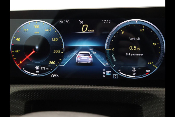 Mercedes-Benz A-Klasse 200 163 PK AUT. AMG NIGHT + PANORAMA | CAMERA | STOELVERW. | WIDESCREEN MBUX