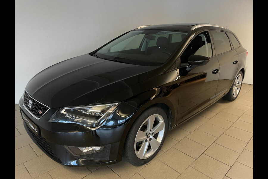 Seat León ST 1.4 TSI FR PANO AIRCO CLIMA NAVI CRUISE LED STOELVERW BLUETOOTH VELGEN SPORT INT ZEER NETTE AUTO