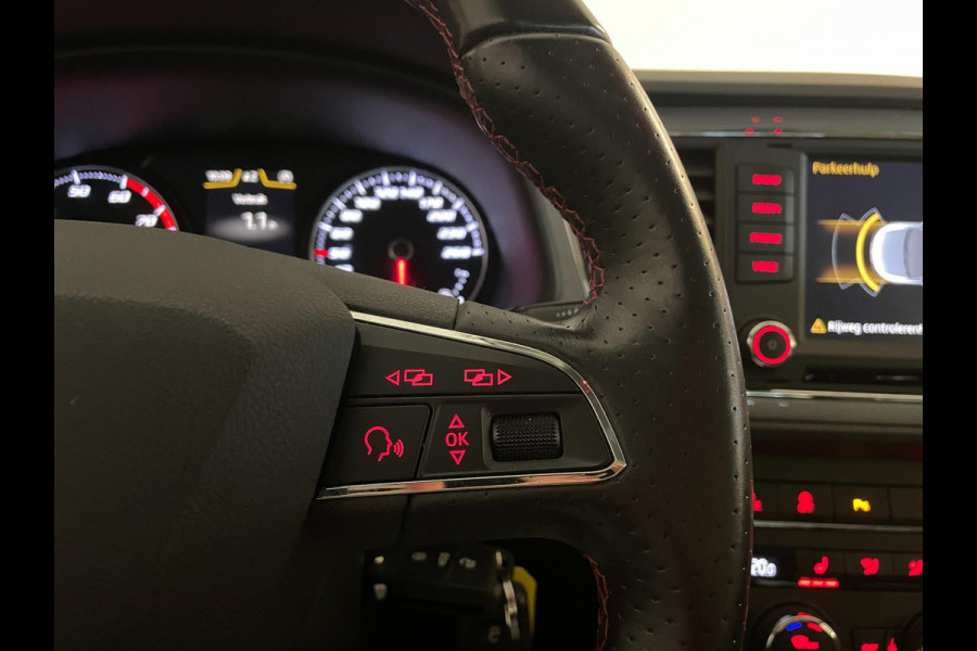 Seat León ST 1.4 TSI FR PANO AIRCO CLIMA NAVI CRUISE LED STOELVERW BLUETOOTH VELGEN SPORT INT ZEER NETTE AUTO