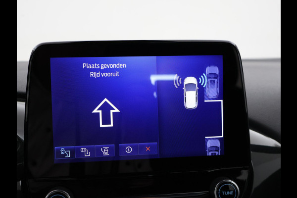 Ford Fiesta 1.0 EB AUTOMAAT ST-LINE + TREKHAAK | FULL LED | STUUR/STOELVERW. | APPLE CARPLAY