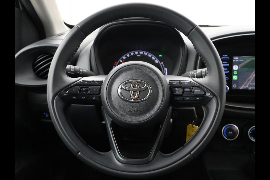 Toyota Aygo X 1.0 VVT-i MT PLAY + ADAPTIVE CRUISE | APPLE CARPLAY | CAMERA | AIRCO