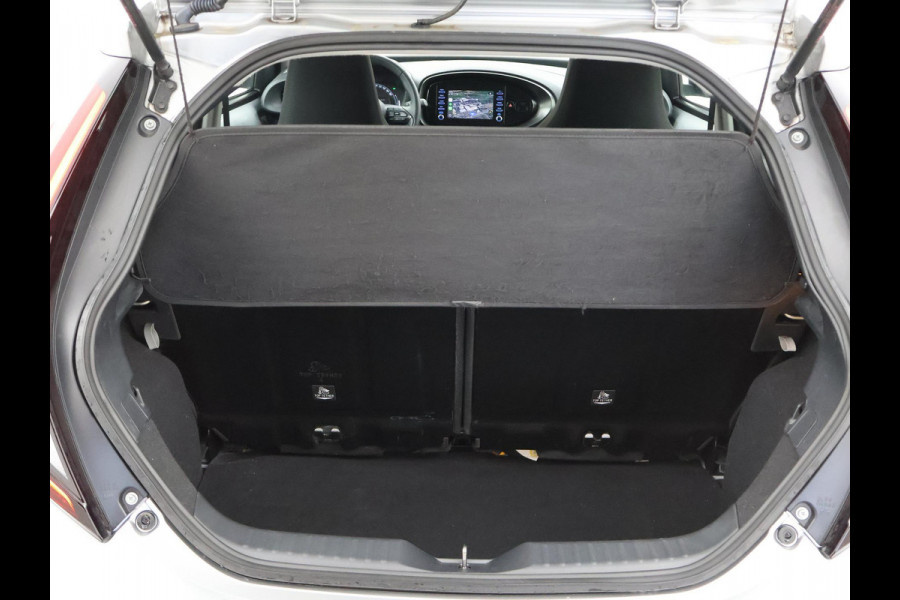 Toyota Aygo X 1.0 VVT-i MT PLAY + ADAPTIVE CRUISE | APPLE CARPLAY | CAMERA | AIRCO