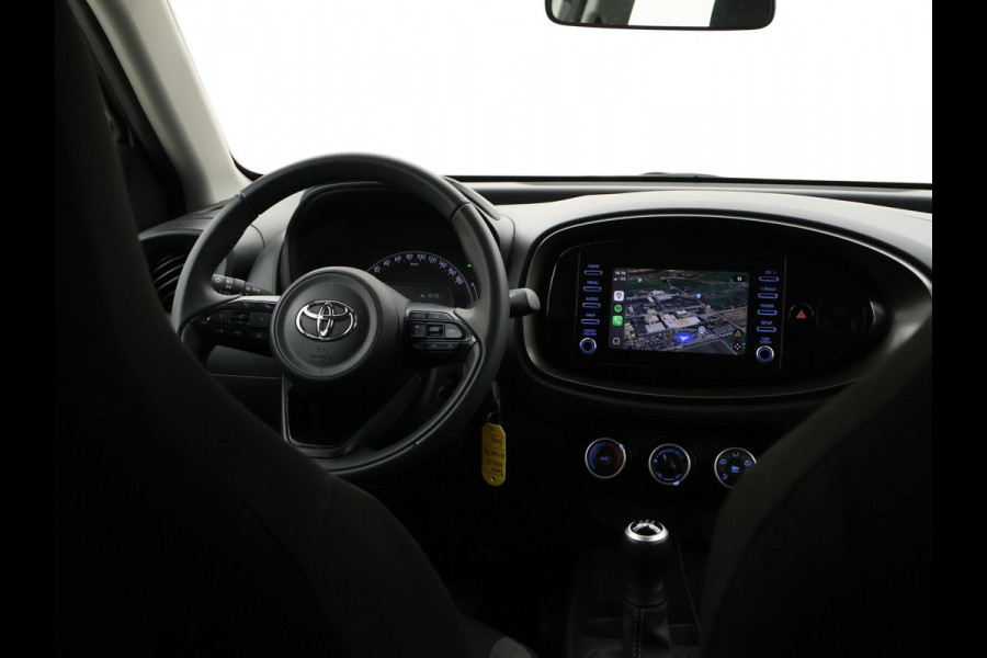 Toyota Aygo X 1.0 VVT-i MT PLAY + ADAPTIVE CRUISE | APPLE CARPLAY | CAMERA | AIRCO