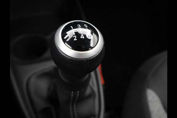 Toyota Aygo X 1.0 VVT-i MT PLAY + ADAPTIVE CRUISE | APPLE CARPLAY | CAMERA | AIRCO